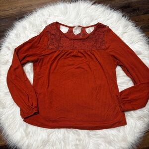 Wrangler Retro Long Sleeve Top with Crochet Back in Burnt Orange size Medium